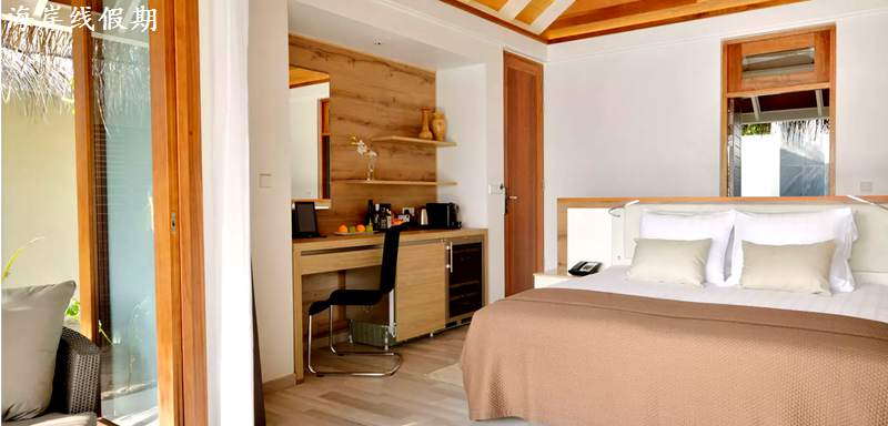 房型内部设施图片参考，如无边泳池与电视及音响， 按摩池海滩别墅-Jacuzzi Beach Villas maldievs(坎多卢岛 Kandolhu Maldives) 